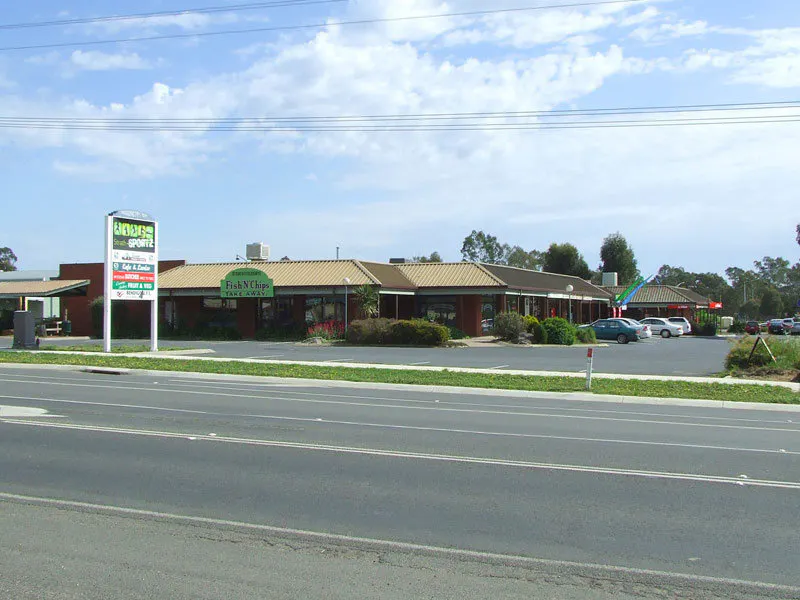 943 CNR EPPALOCK ROAD & BLUCHER STREET, STRATHFIELDSAYE / , Bendigo, VIC, 3550 - Image 2