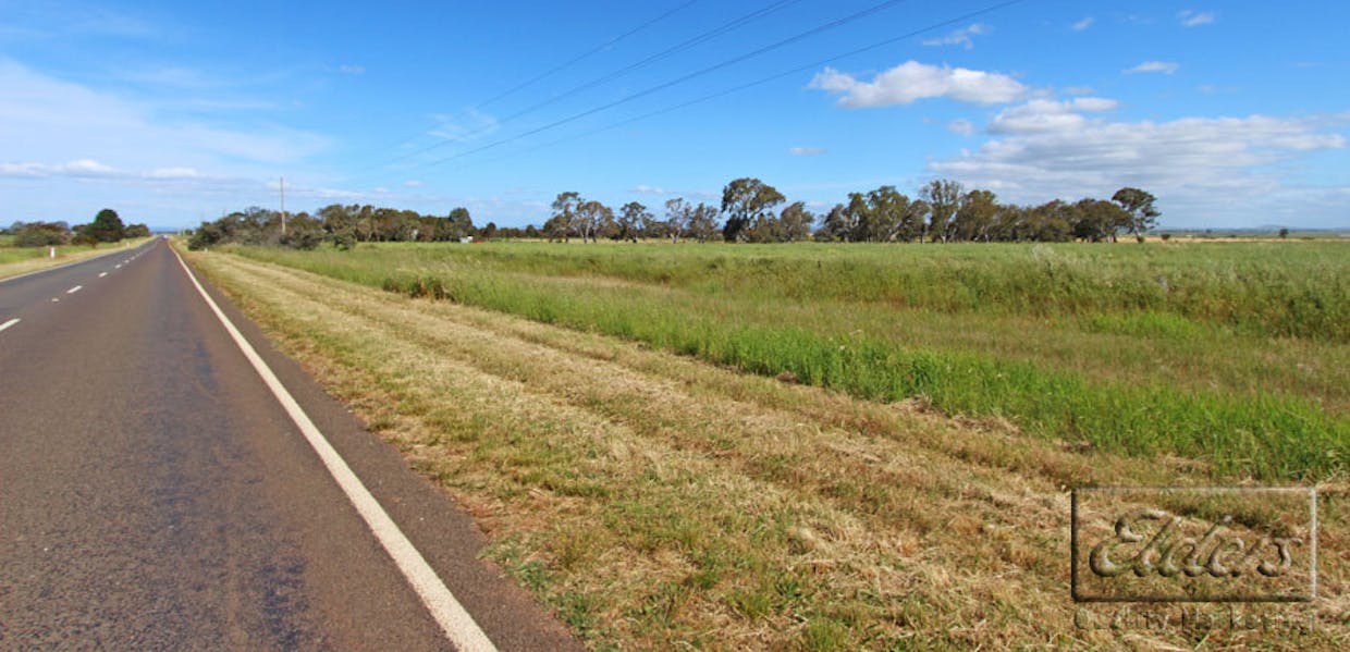 Pyrenees Highway, Carisbrook, VIC, 3464 - Image 2