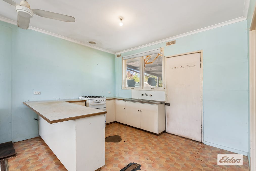 172 Sailors Gully Road, Sailors Gully, VIC, 3556 - Image 4