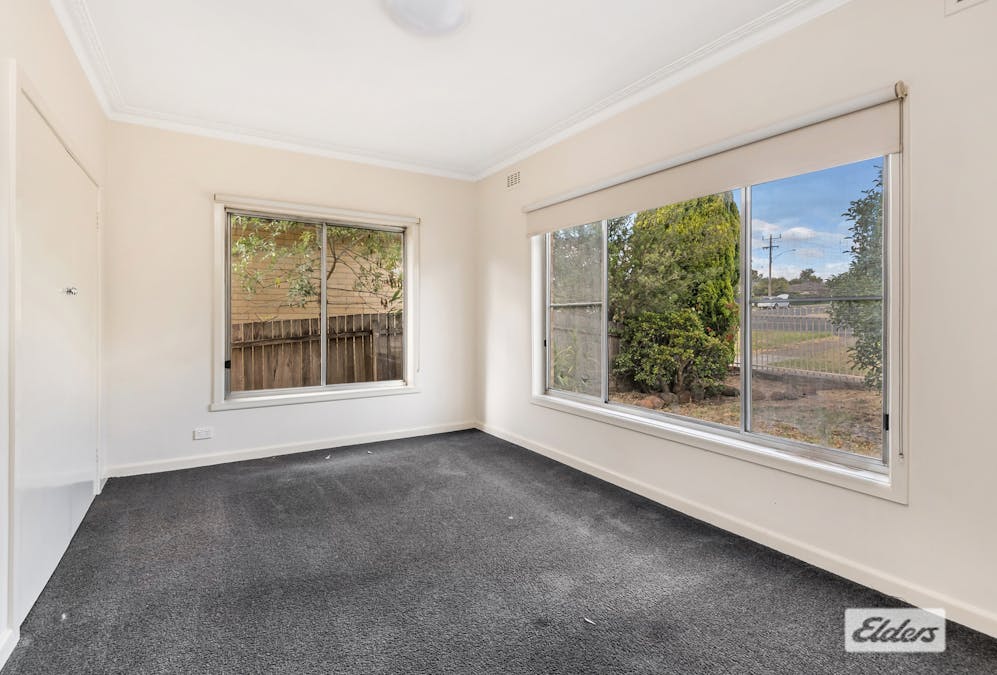 5 Retreat Road, Flora Hill, VIC, 3550 - Image 6