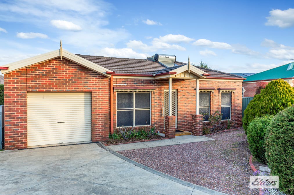 2/10 Sallys Lane, Kennington, VIC, 3550 - Image 1