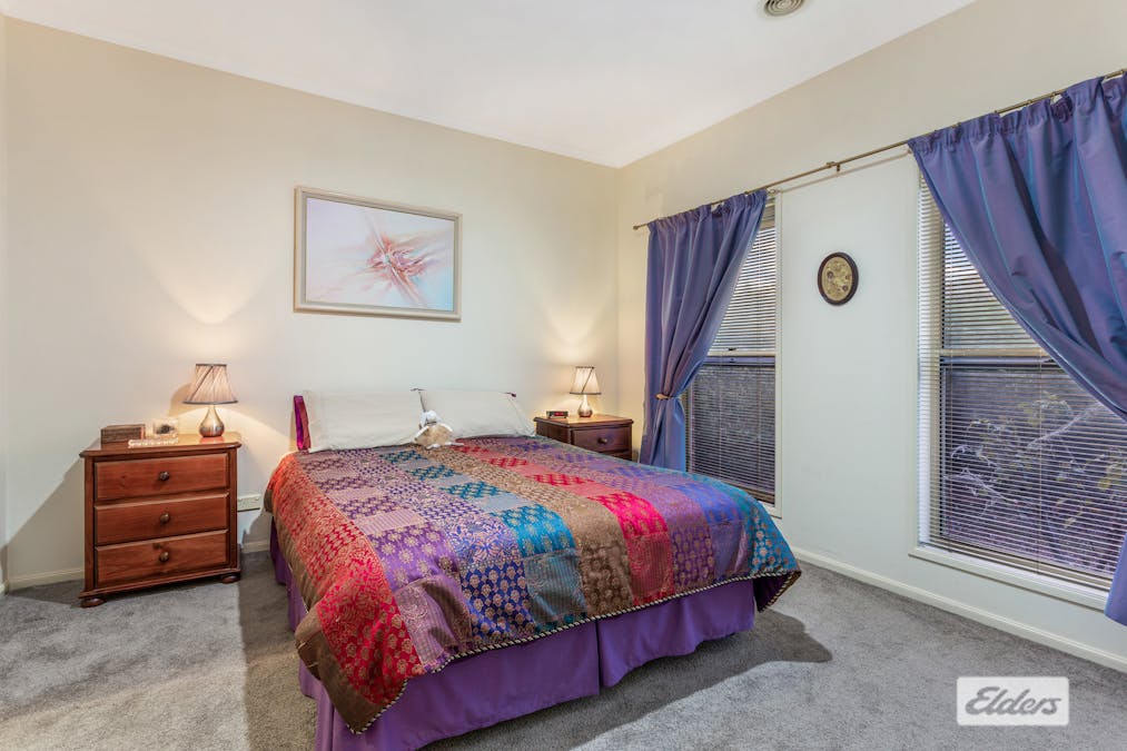 2/10 Sallys Lane, Kennington, VIC, 3550 - Image 6
