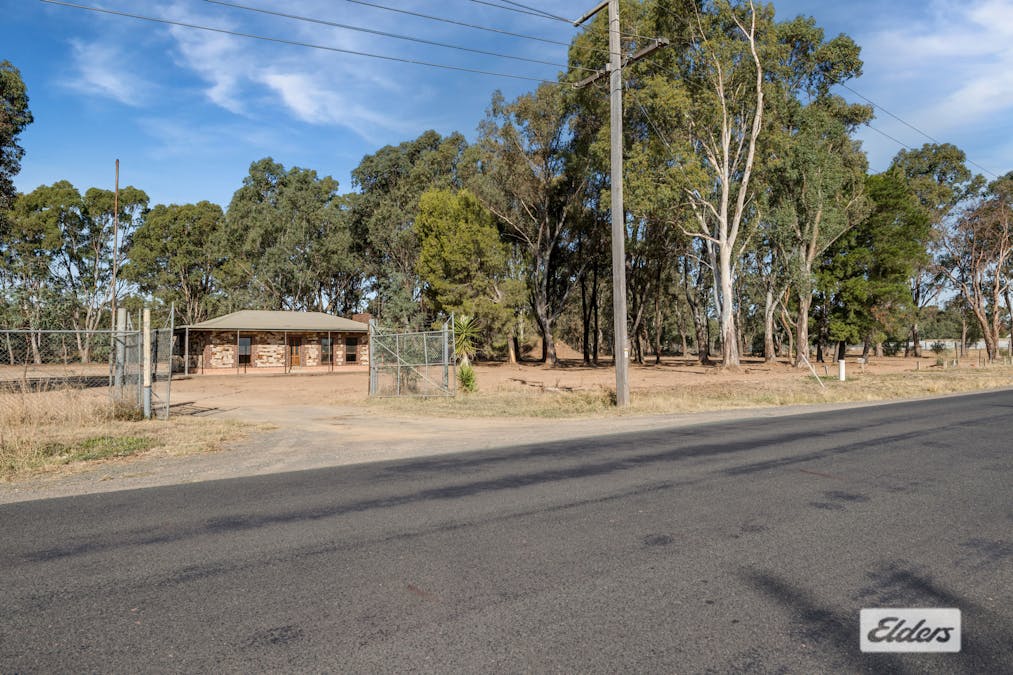 1 & 2 /350 Station Street, Epsom, VIC, 3551 - Image 3