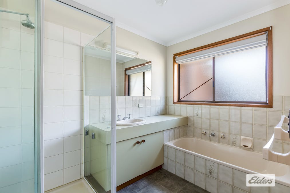 2/7 Holland Court, Kennington, VIC, 3550 - Image 8