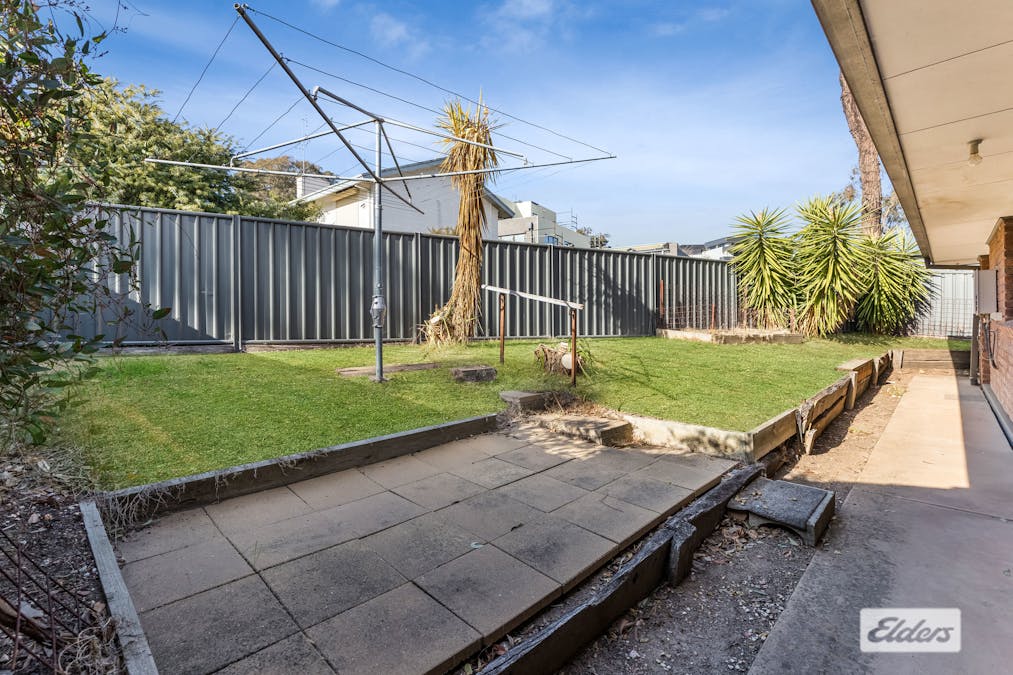 2/7 Holland Court, Kennington, VIC, 3550 - Image 9