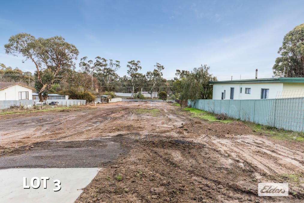 1 & 3/233 Allingham Street, Kangaroo Flat, VIC, 3555 - Image 5