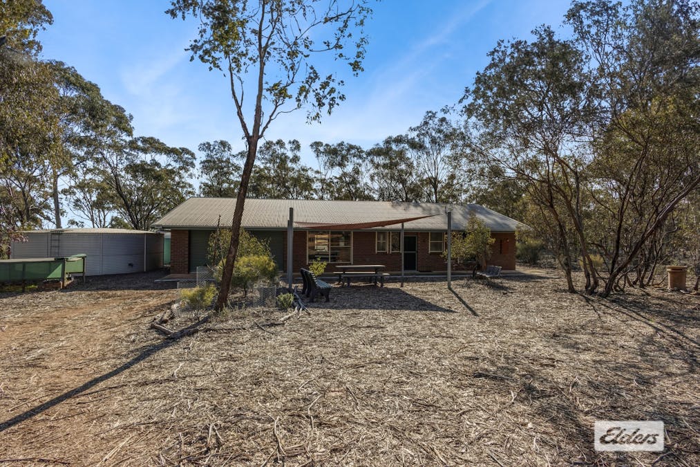 50 William Perry Lane, Sebastian, VIC, 3556 - Image 15