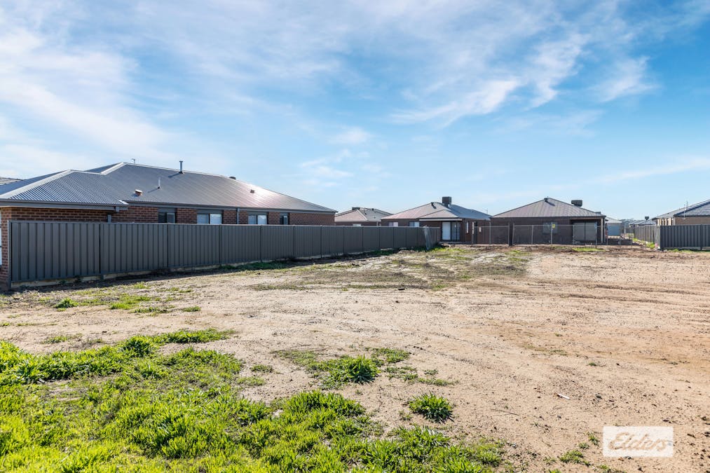 10 Gallic Way, Huntly, VIC, 3551 - Image 6