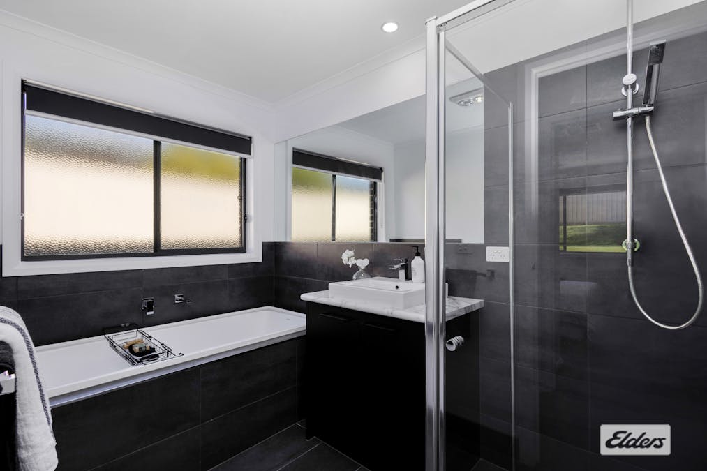 22 Galloway Street, Ascot, VIC, 3551 - Image 10