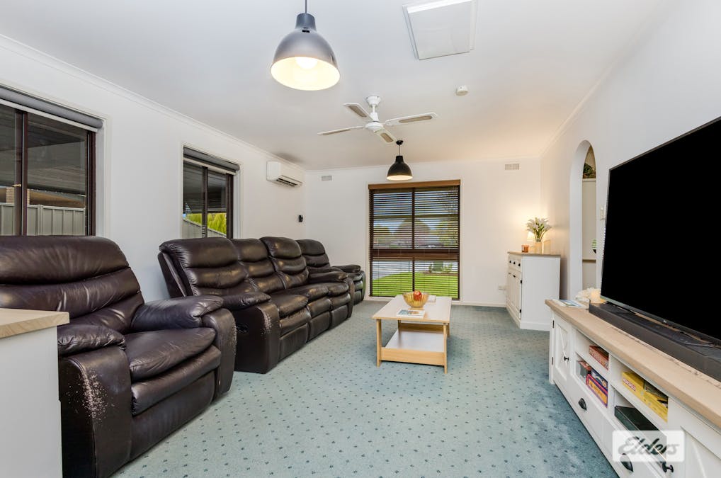 4 Margaret Court, California Gully, VIC, 3556 - Image 3