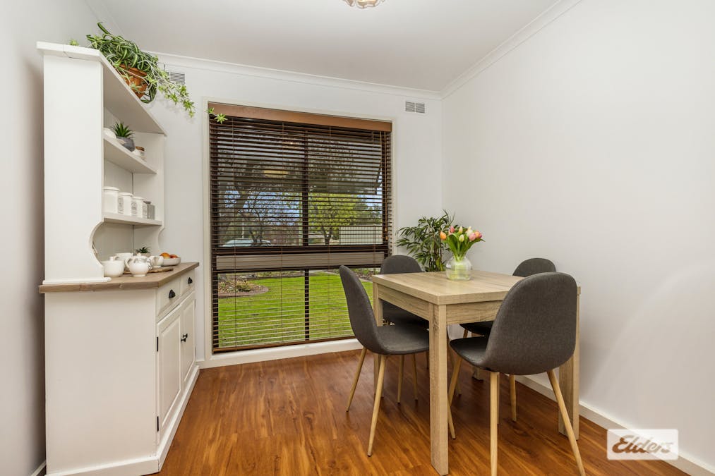 4 Margaret Court, California Gully, VIC, 3556 - Image 5