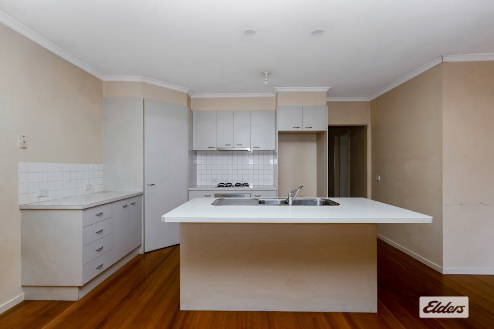 2/12 Mackay Street, East Bendigo, VIC, 3550 - Image 3