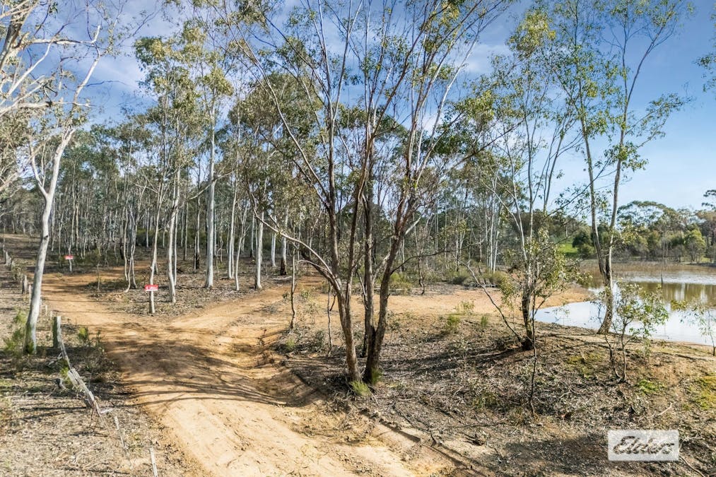 5/Salau Road, Axe Creek, VIC, 3551 - Image 5