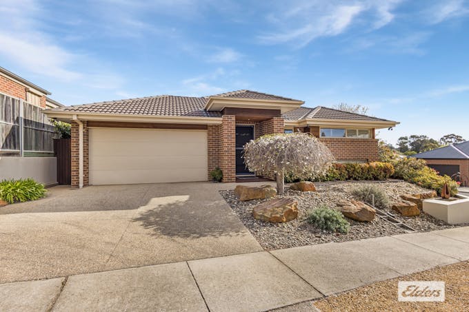 8 Harley Terrace, Strathdale, VIC, 3550 - Image 1