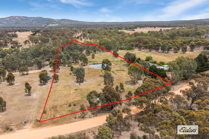 5/O'Briens Drive, Mcintyre, VIC, 3472 - Image 1