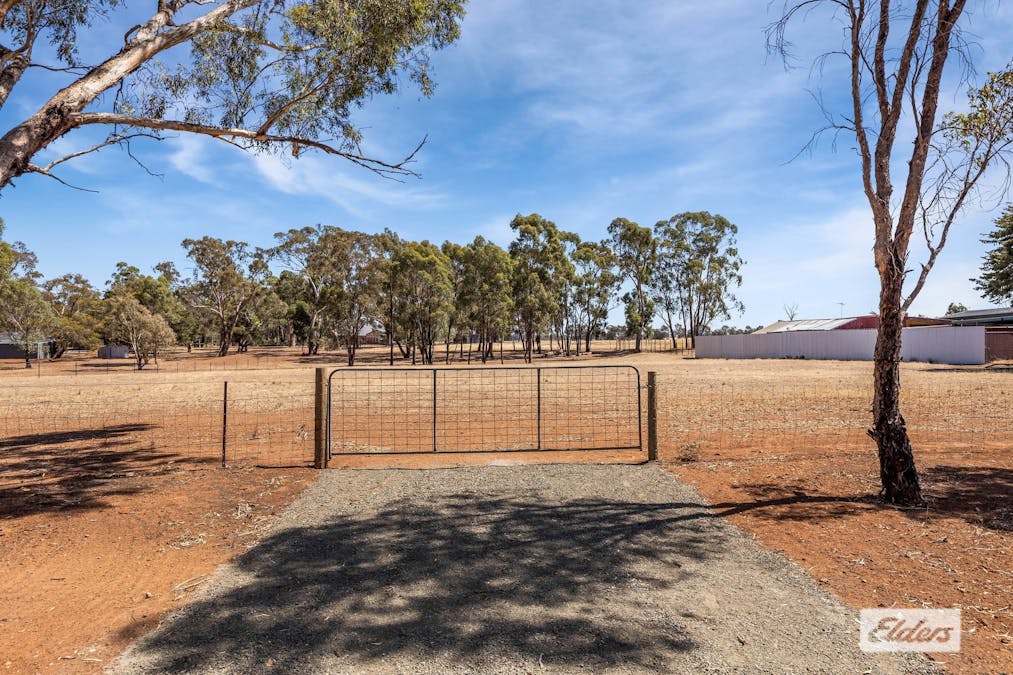 83 Cornella-Toolleen Road, Toolleen, VIC, 3551 - Image 2