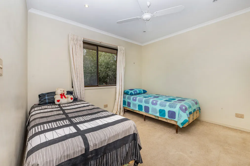 33 Arblaster Street, California Gully, VIC, 3556 - Image 4