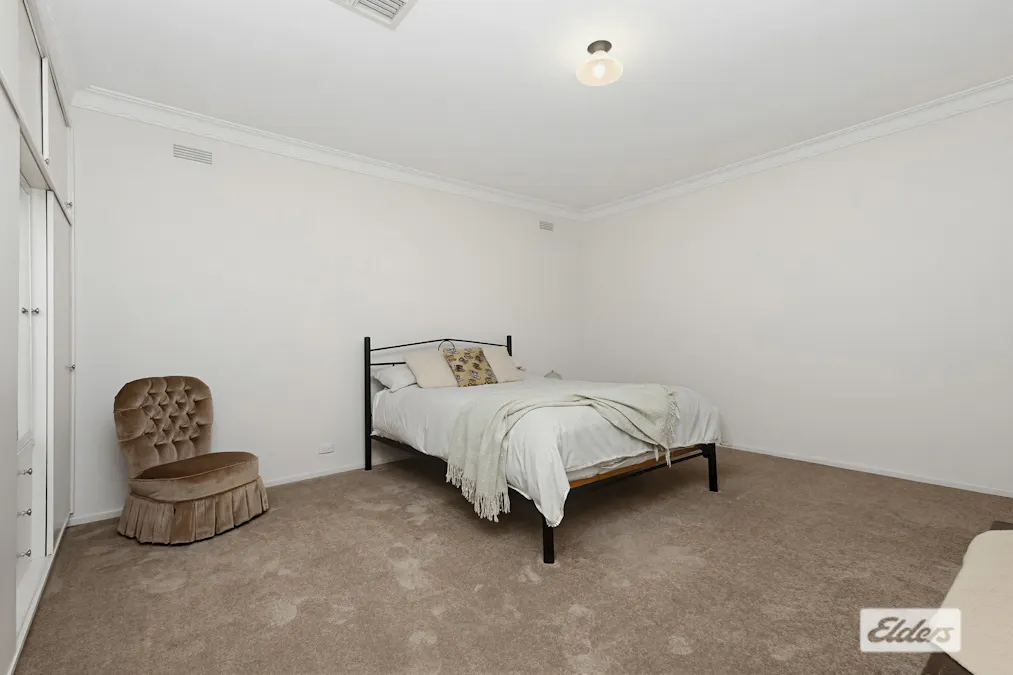 10 Woods Street, Kennington, VIC, 3550 - Image 6