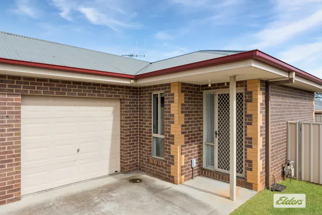3/8 Glencoe Street — photo from Elders Real Estate Bendigo