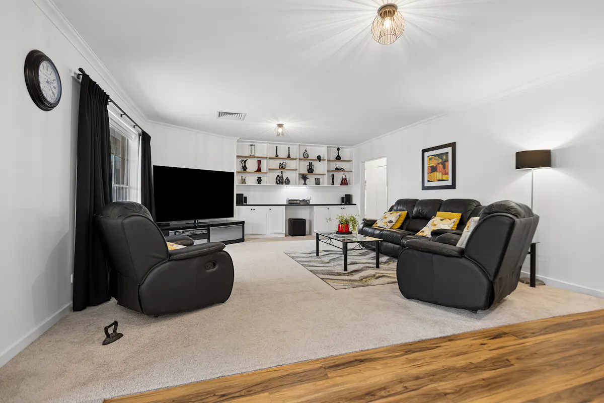 10 Herbert Avenue — photo 12 of 30