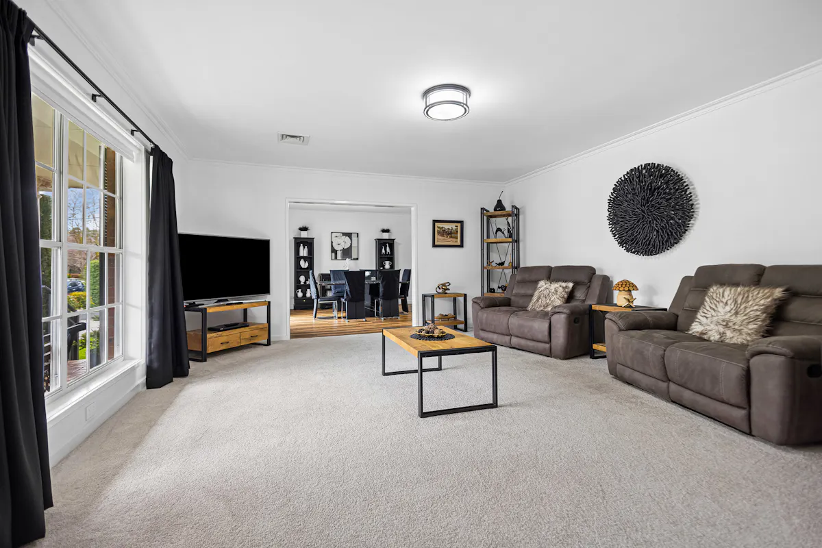 10 Herbert Avenue — photo 6 of 30