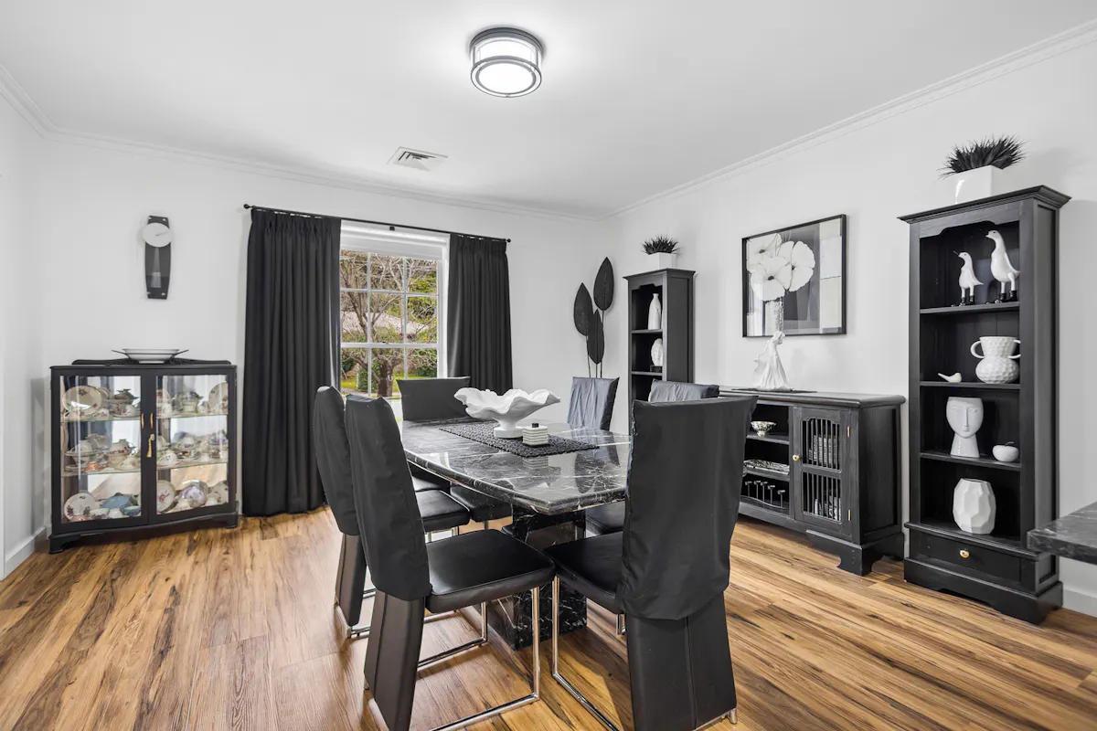 10 Herbert Avenue — photo 7 of 30