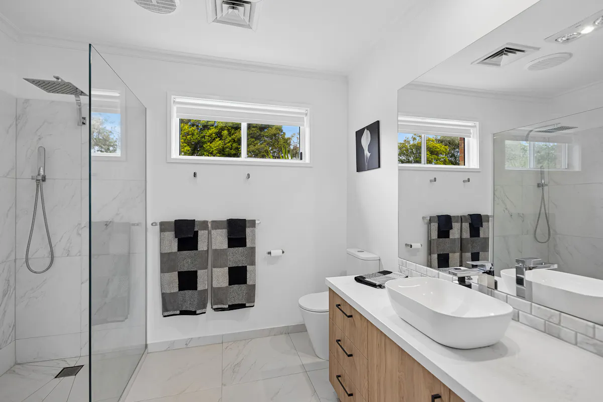10 Herbert Avenue — photo 16 of 30