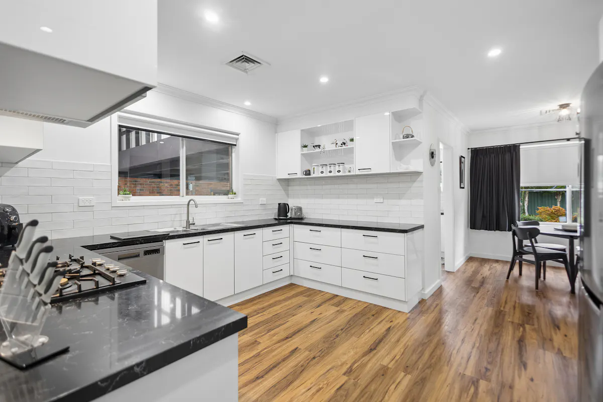 10 Herbert Avenue — photo 10 of 30