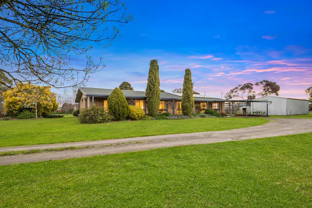 76 Taylors Lane — photo from Elders Real Estate Bendigo