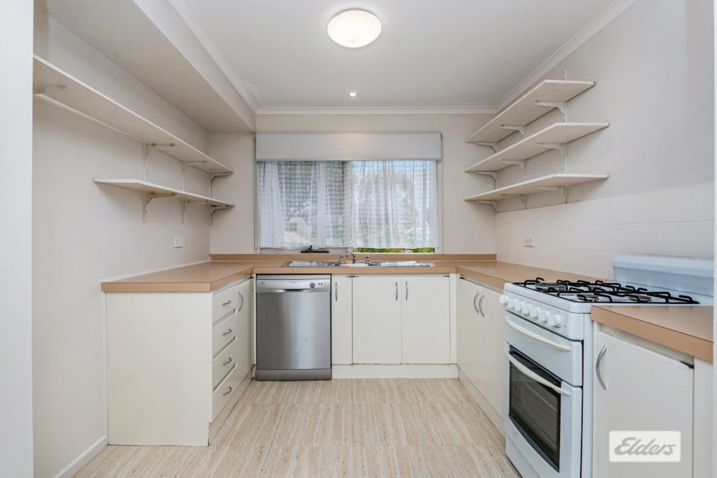 1 Margaret Court, California Gully, VIC, 3556 - Image 3