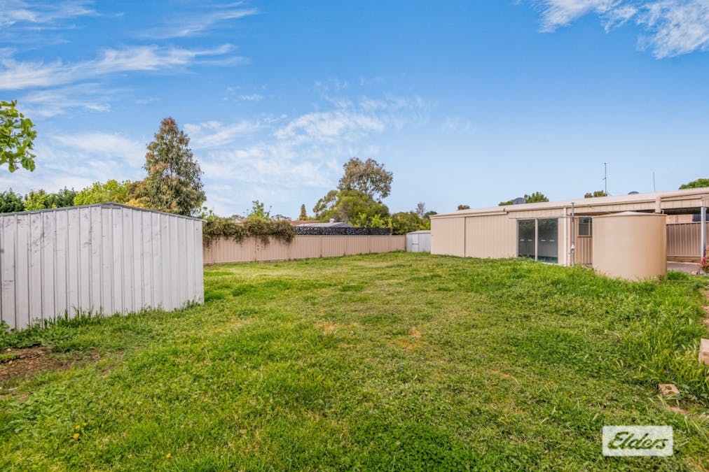 1 Margaret Court, California Gully, VIC, 3556 - Image 5