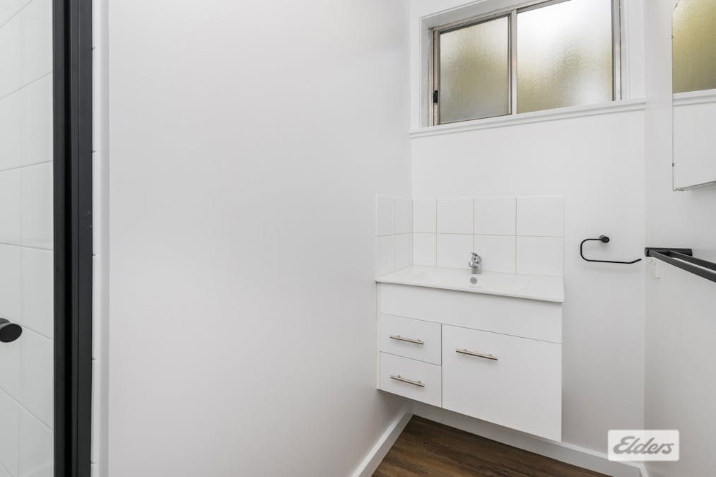 2/3 Gladstone Street, Quarry Hill, VIC, 3550 - Image 5