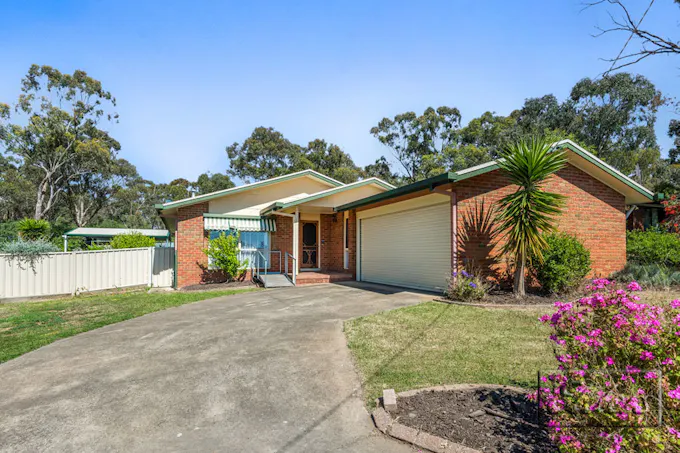 5 Banyula Court, Golden Square, VIC, 3555 - Image 1