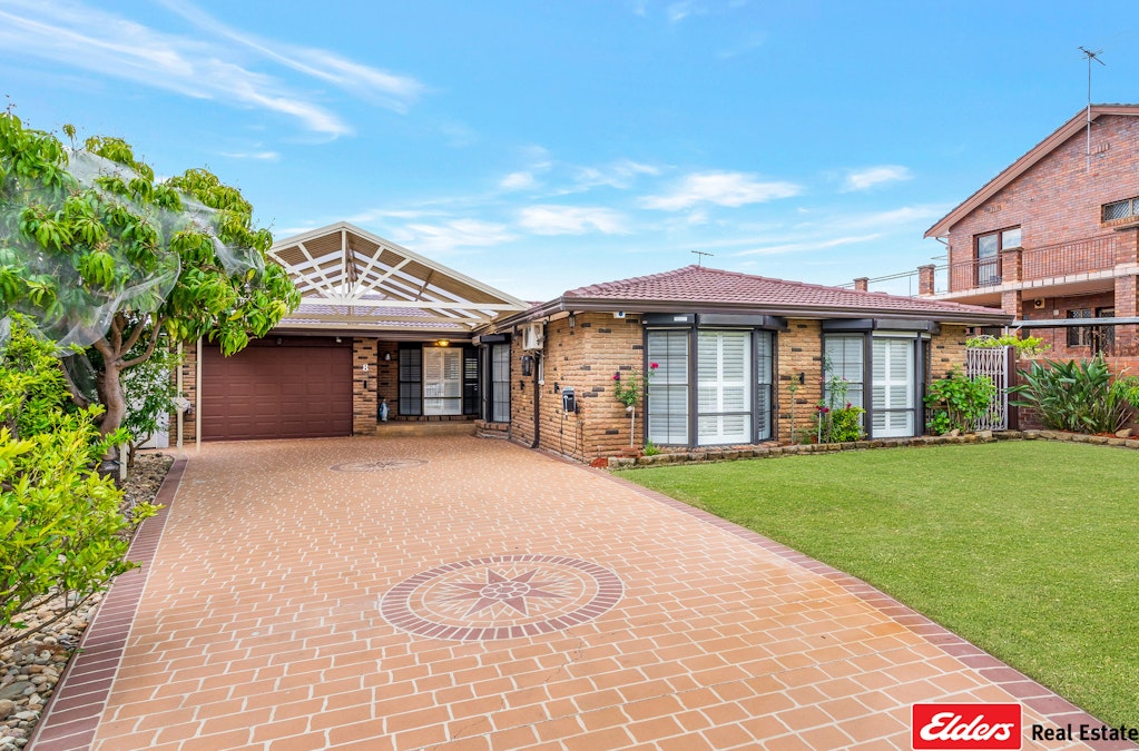 8 Tallowood Crescent, Bossley Park, NSW, 2176 - Image 2