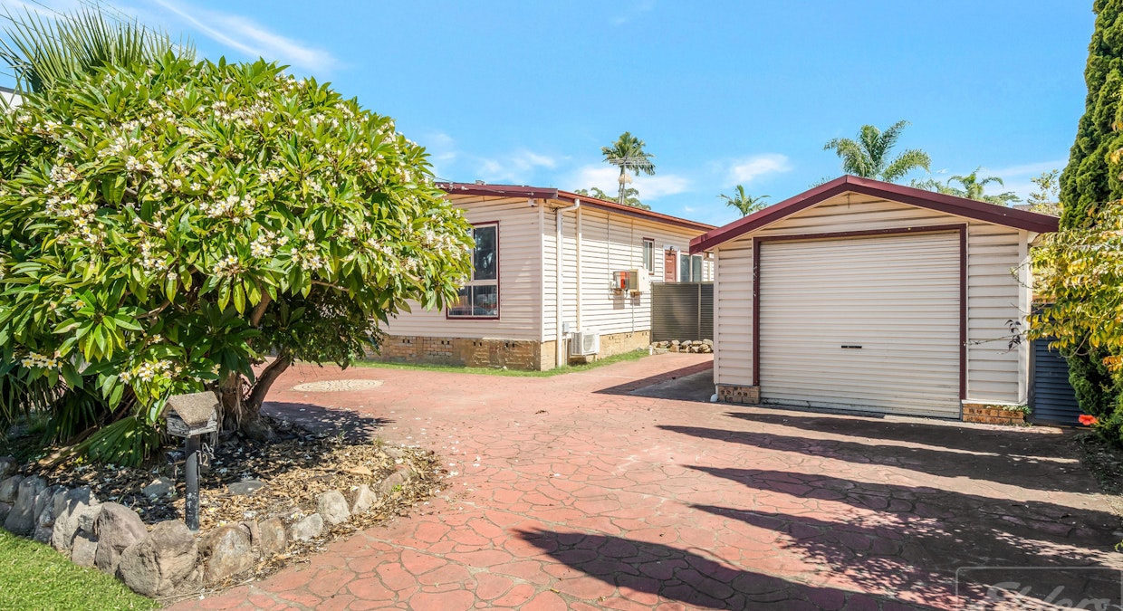 12 Governor Macquarie Drive, Chipping Norton, NSW, 2170 - Image 2