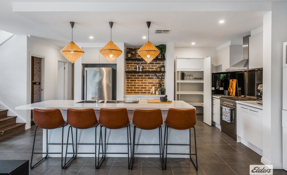 21 Grantham Crescent, Denham Court, NSW, 2565 - Image 6