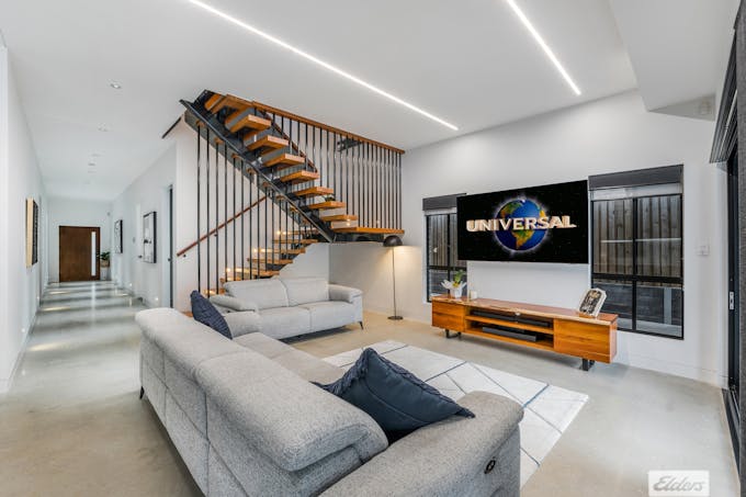 35 Providence Drive, Gledswood Hills, NSW, 2557 - Image 1