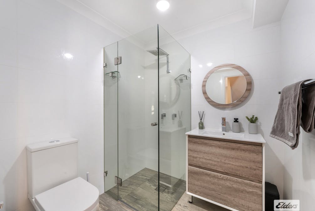 17 Harpur Place, Casula, NSW, 2170 - Image 12
