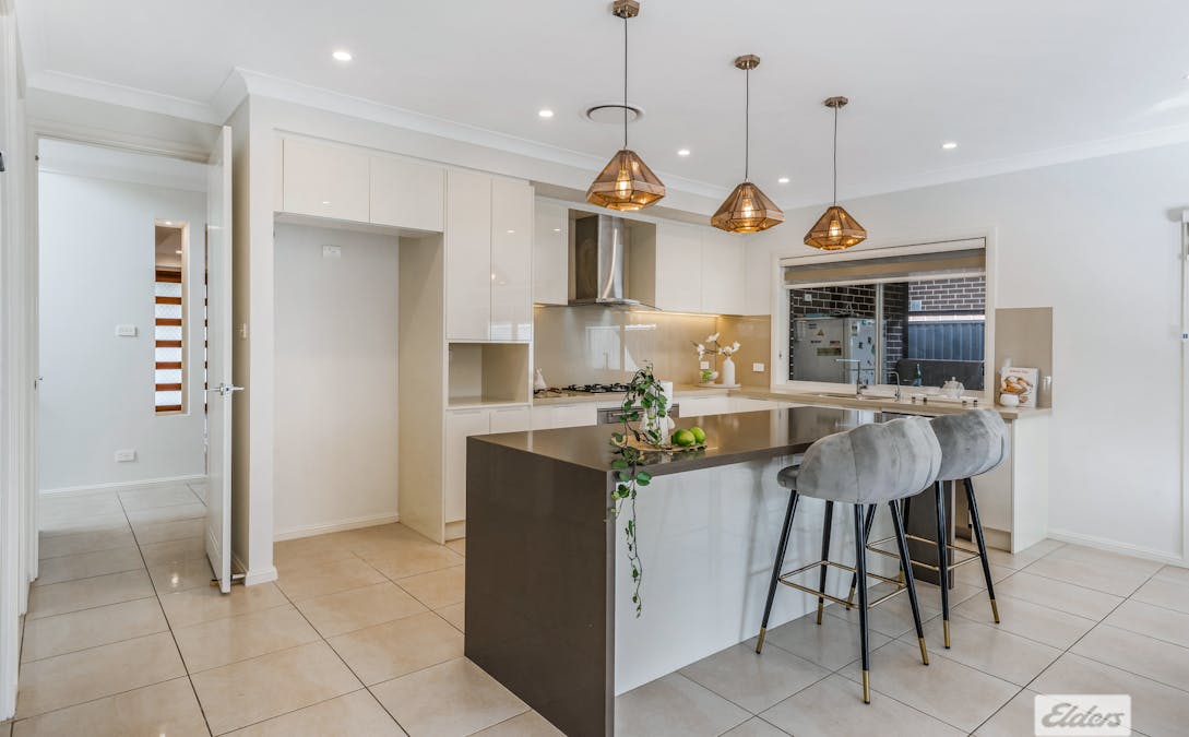 18 Pennyroyal Boulevard, Denham Court, NSW, 2565 - Image 9