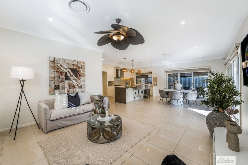 18 Pennyroyal Boulevard, Denham Court, NSW, 2565 - Image 14