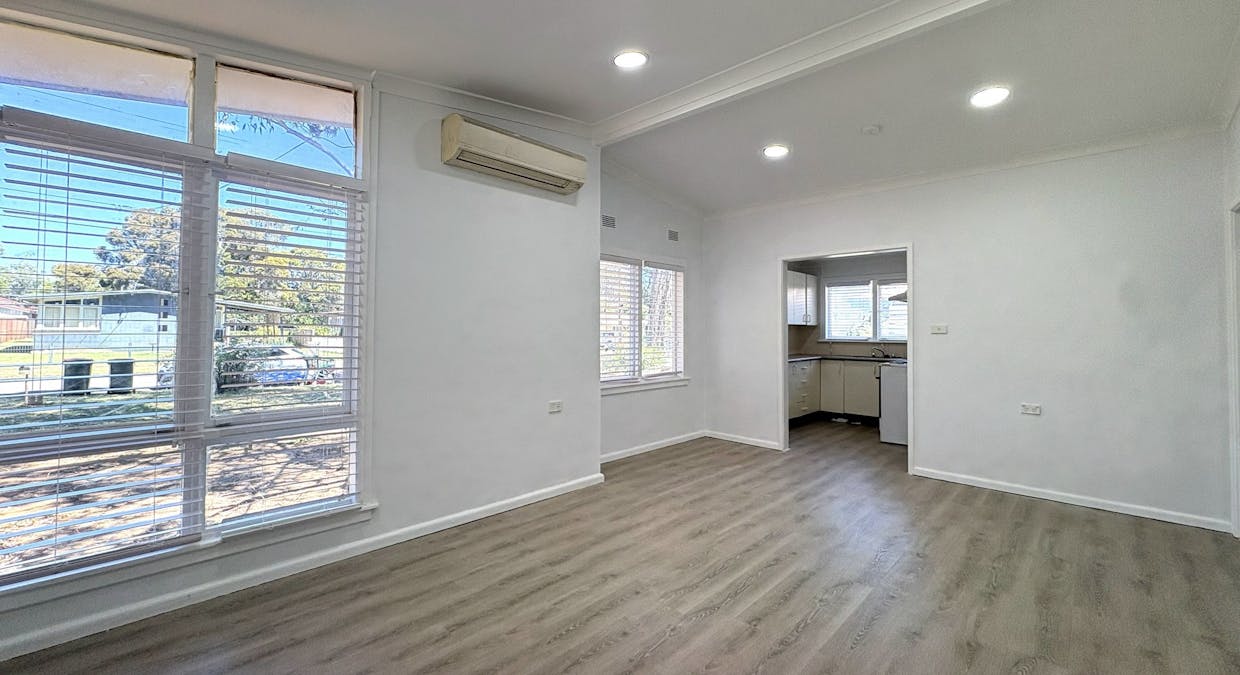 15 Manila Road, Lethbridge Park, NSW, 2770 - Image 5