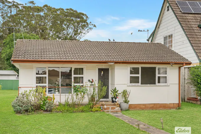 1 Kennett Place, Glenfield, NSW, 2167 - Image 1