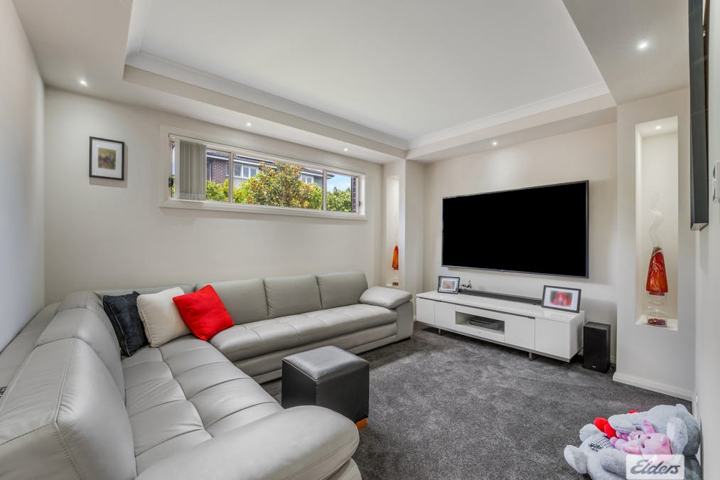 58 Bryant Avenue, Middleton Grange, NSW, 2171 - Image 9