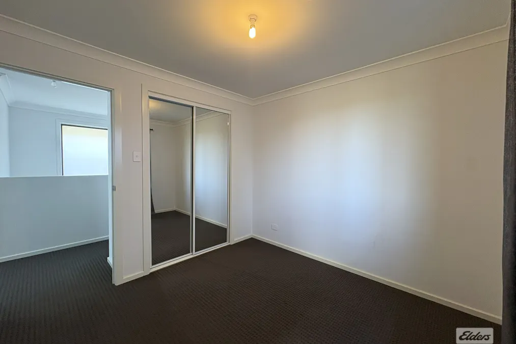 20 Peppercress Ridge, Leppington, NSW, 2179 - Image 4