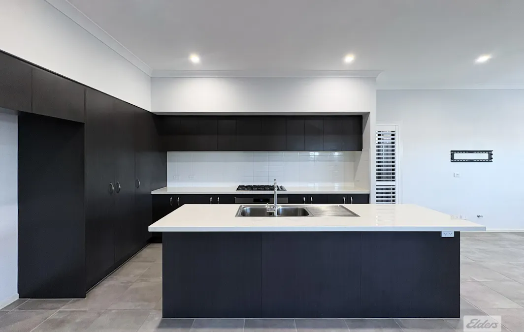 20 Peppercress Ridge, Leppington, NSW, 2179 - Image 2