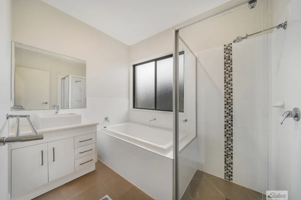12 Moxon Street — photo 10 of 13