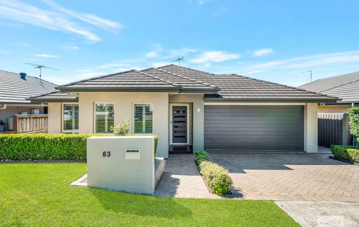 63 Christiansen Boulevarde, Moorebank, NSW, 2170