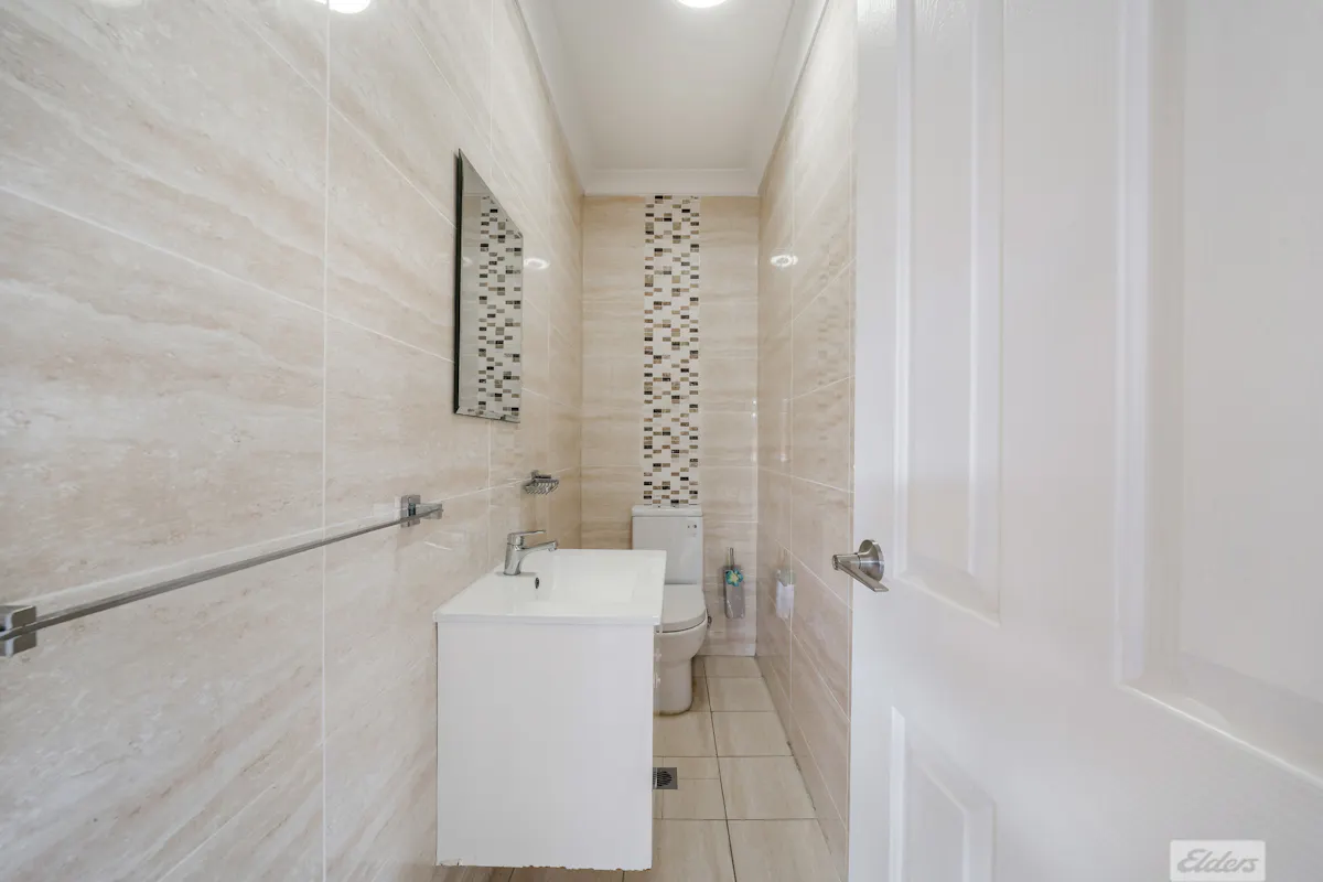 14 Roslyn Street — photo 9 of 15
