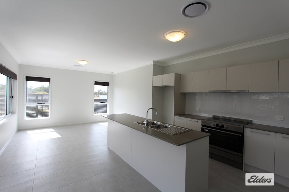 31 Lake Victoria Way, Silverdale, NSW, 2752 - Image 2