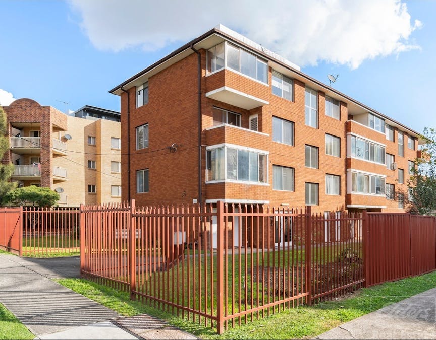 3/21 Bathurst Street, Liverpool, NSW, 2170 - Image 1
